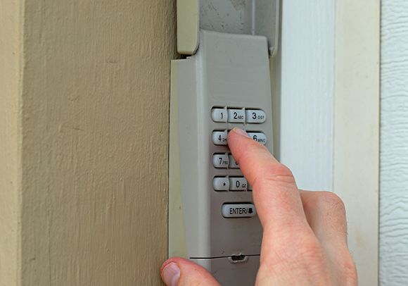 Why isn't my garage door keypad working?